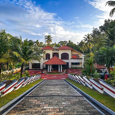 Parvathy Serenity In Varkala Attingal Buitenkant foto